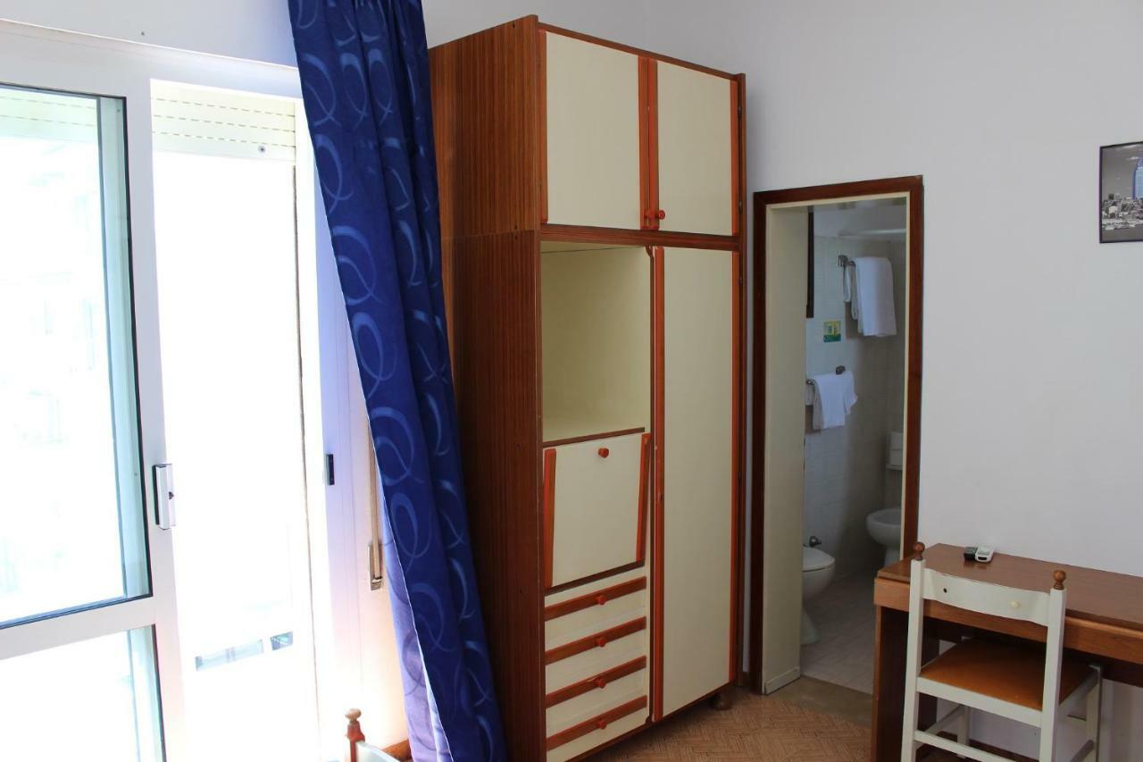 לידו די ג'סולו Hotel Laguna מראה חיצוני תמונה